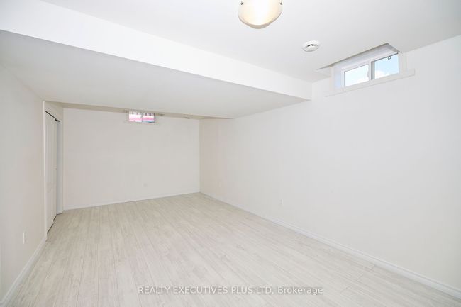 6920 Parkside Rd, House other with 3 bedrooms, 4 bathrooms and 4 parking in Niagara Falls ON | Image 16