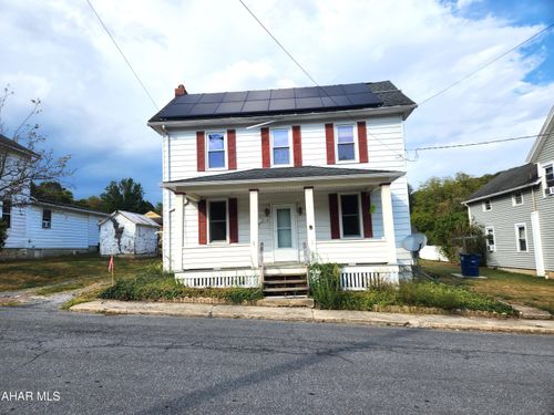 43 W 4th St, Everett, PA, 15537-1004 | Card Image