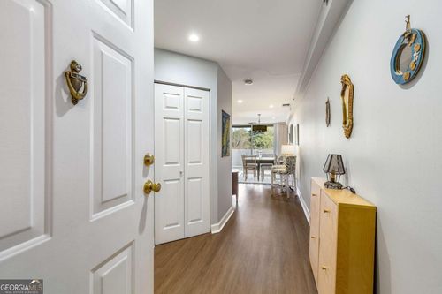 apt-535-1501 Clairmont Rd, Decatur, GA, 30033-4602 | Card Image