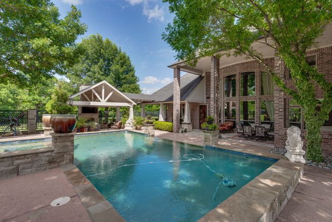 725 Locust Dr, House other with 5 bedrooms, 6 bathrooms and null parking in Oak Leaf TX | Image 36