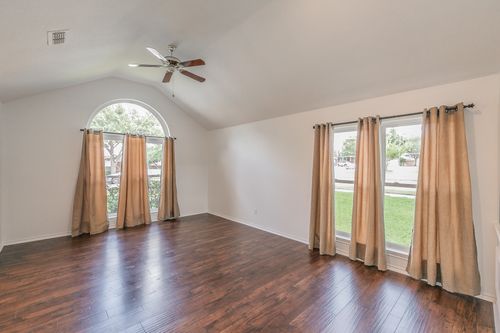 2124 Stoneridge Dr, Keller, TX, 76248-5600 | Card Image