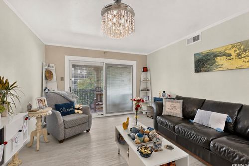213-8702 Village Dr, San Antonio, TX, 78217 | Card Image