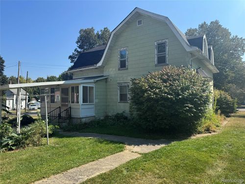 333 Greenly St, Adrian, MI, 49221-2067 | Card Image