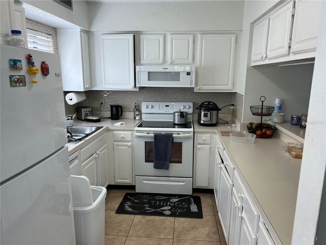 kitchen | Image 6