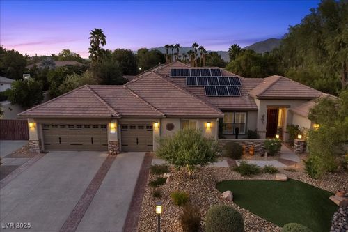 7300 Lake Farm Ave, Las Vegas, NV, 89131-3384 | Card Image