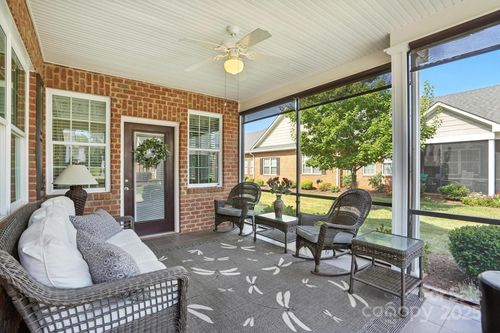 8244 Lambert Ct, Denver, NC, 28037-9018 | Card Image