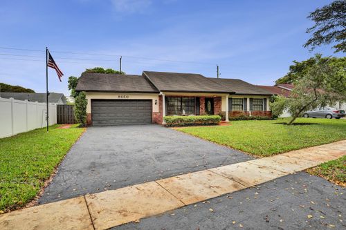 8650 Sw 51st Street, Cooper City, FL, 33328 | Card Image