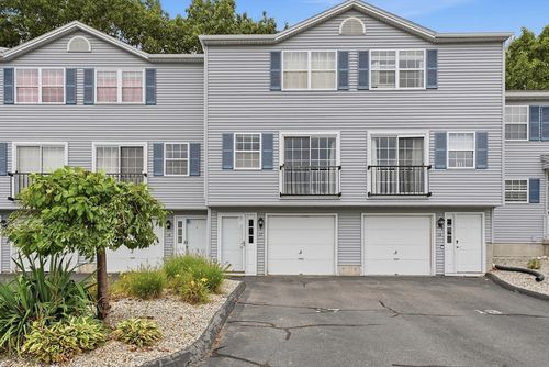 17-17 Waters Edge, Ludlow, MA, 01056-2262 | Card Image