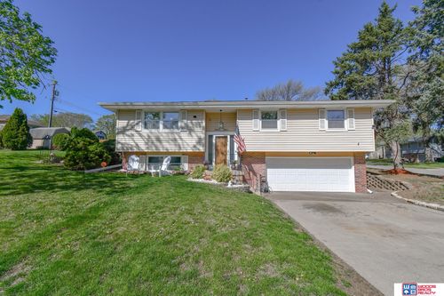 1911 Ammon Ave, Lincoln, NE, 68505-1425 | Card Image