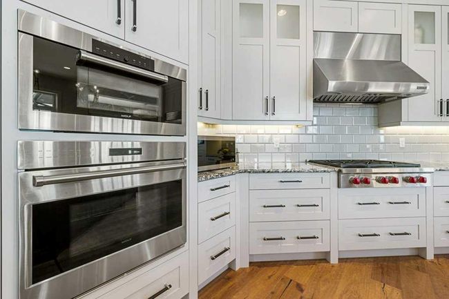 18 Whispering Springs Way, House other with 4 bedrooms, 4 bathrooms and 6 parking in Heritage Pointe AB | Image 17