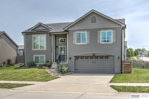 14475 Gilder Avenue, Bennington, NE, 68007 | Card Image