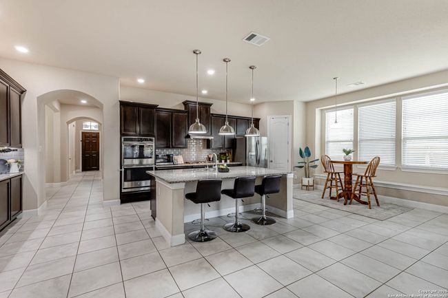 10539 Far Reaches Ln, House other with 5 bedrooms, 4 bathrooms and null parking in Helotes TX | Image 7