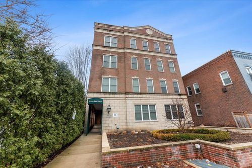 201-2500 Green Bay Rd, Evanston, IL, 60201-2293 | Card Image