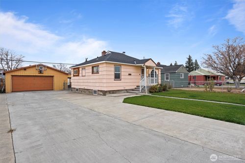 123 F St Ne, Ephrata, WA, 98823-1718 | Card Image