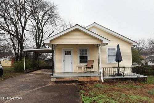 181 E Edison St, Alcoa, TN, 37701-1909 | Card Image