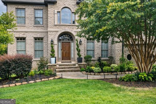 8-3515 Renaissance Cir, South Fulton, GA, 30349-7934 | Card Image