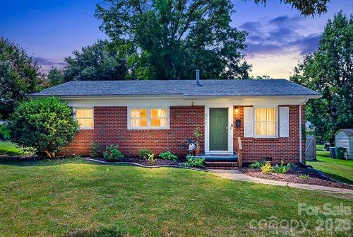 3857 Whitehall Dr, Charlotte, NC, 28208-4649 | Card Image