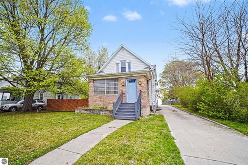 133 Allen Ave, Alma, MI, 48801-2403 | Card Image