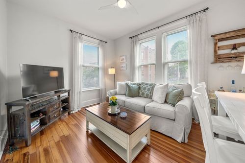 1b-554 East 4th St, Boston, MA, 02127 | Card Image