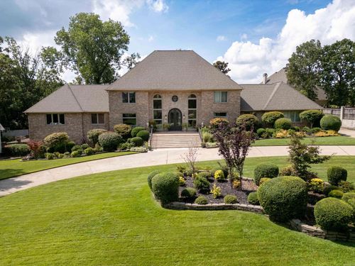 105 Saint Francis Ct, North Little Rock, AR, 72120-5855 | Card Image