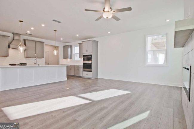 48 - 4212 Adler Cir, House other with 5 bedrooms, 4 bathrooms and 2 parking in Buford GA | Image 9