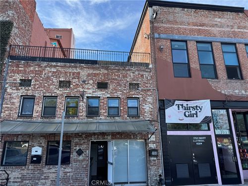 178 E 1st St, Pomona, CA, 91766-1801 | Card Image