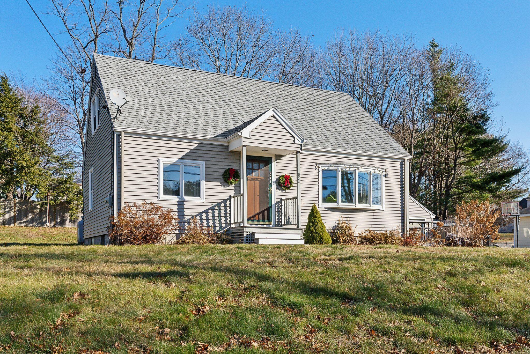 Maple Ave, Scarborough, ME 04074