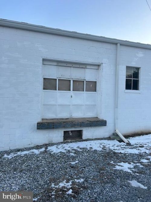 c-2110 Brougher Ln, YORK, PA, 17408-4522 | Card Image