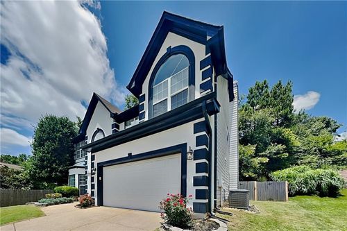 500 Cottonwood Close, Roswell, GA, 30075-2512 | Card Image