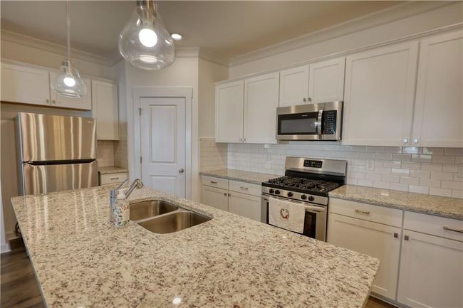 2929 Rambler Dr, Townhouse with 3 bedrooms, 2 bathrooms and 2 parking in Loganville GA | Image 15