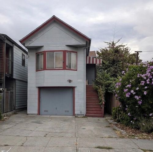 3258 Hannah St, Emeryville, CA, 94608-4022 | Card Image