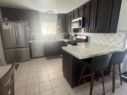 1335 Robin St, Los Banos, CA, 93635 | Card Image