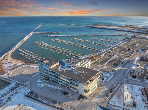 306-324 N Lake Street, Port Washington, WI, 53074 | Card Image