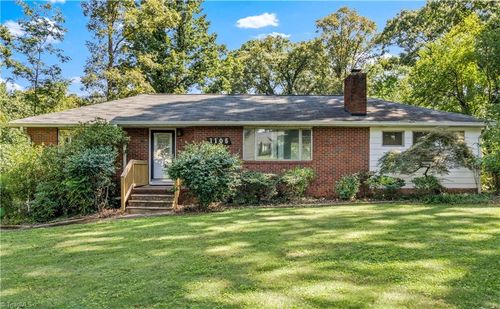 1105 Graystone Dr, Winston Salem, NC, 27105-2948 | Card Image