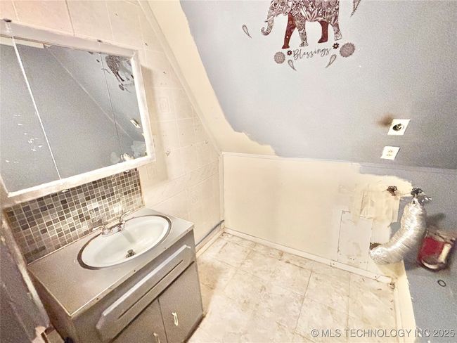 30813 W Beaver Mt Rd, House other with 3 bedrooms, 1 bathrooms and null parking in Stigler OK | Image 14