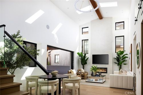 303 Goldenrod Ave, Corona del Mar, CA, 92625-2938 | Card Image