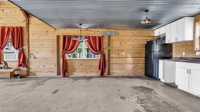 17223 County Road 3660, House other with 1 bedrooms, 1 bathrooms and null parking in Stonewall OK | Image 9