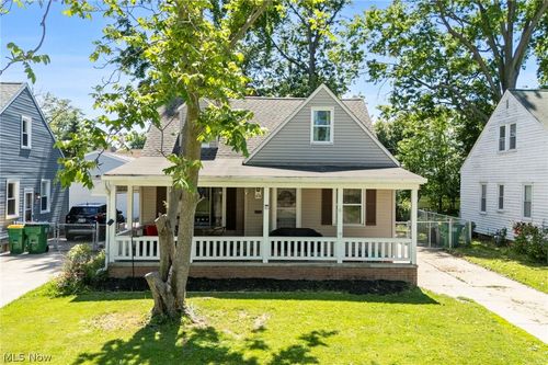 474 E 328th St, Willowick, OH, 44095-3310 | Card Image