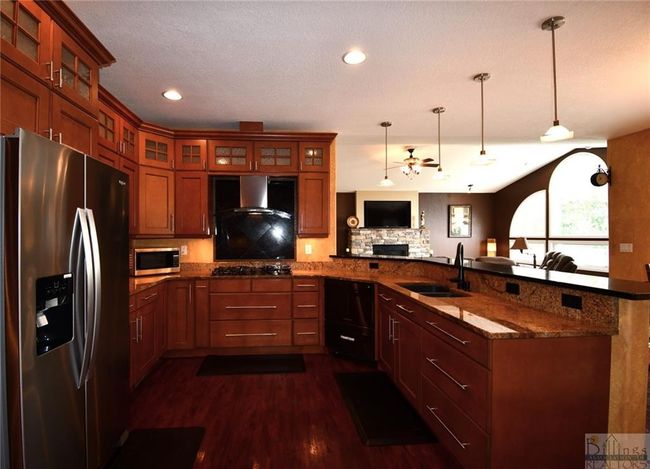 406 Country Club Rd, House other with 6 bedrooms, 5 bathrooms and null parking in Glendive MT | Image 8