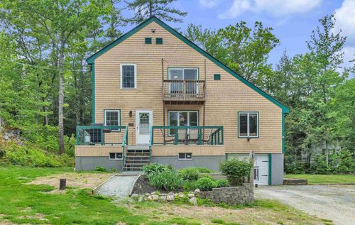 21 Kings Row, Hillsborough, NH, 03244-4917 | Card Image