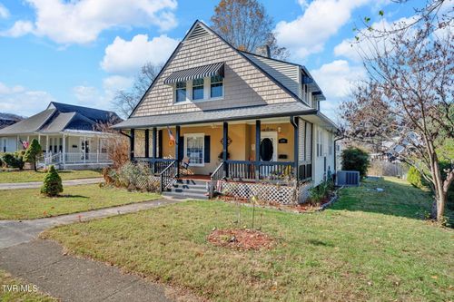 639 Ohio Ave, Erwin, TN, 37650-2151 | Card Image