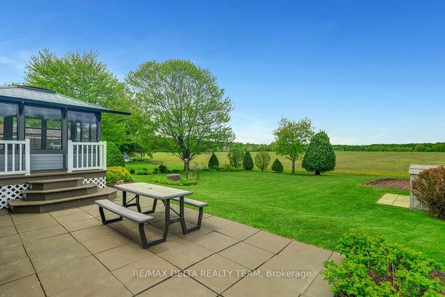 5041 Thunder Rd, House other with 4 bedrooms, 2 bathrooms and 5 parking in Carlsbad Springs ON | Image 30