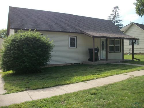 413 Pearl Street, Aurelia, IA, 51005-0000 | Card Image