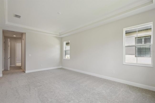 14531 Swiss Bridge Dr, House other with 5 bedrooms, 4 bathrooms and null parking in Lithia FL | Image 4