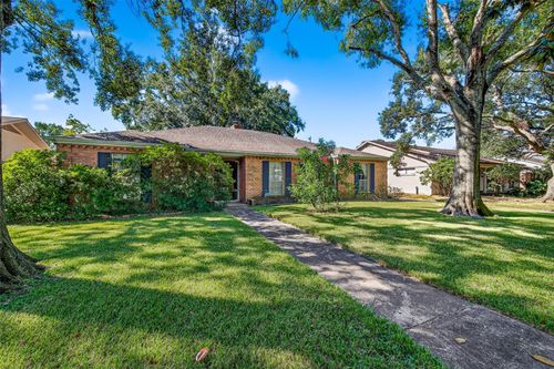 5223 Wigton Dr, Houston, TX, 77096-5112 | Card Image