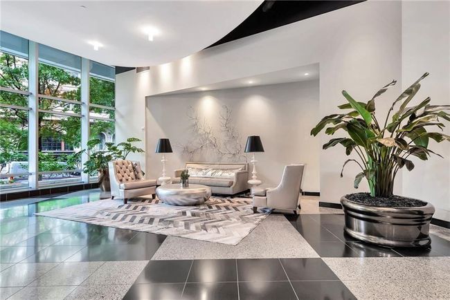 APT-1703 - 3338 Peachtree Rd Ne, Condo with 1 bedrooms, 1 bathrooms and 1 parking in Atlanta GA | Image 32