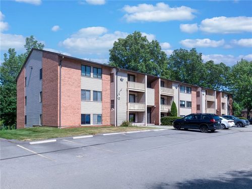 5b-1137 Hartford Ave, Johnston, RI, 02919-7122 | Card Image