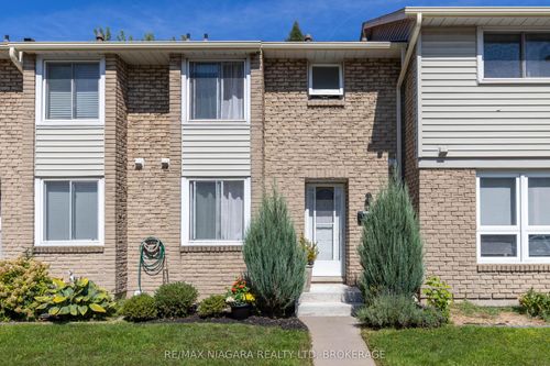 43-6767 Thorold Stone Rd, Niagara Falls, ON, L2J3W9 | Card Image