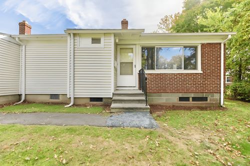 23-23 Baird Ct, Stratford, CT, 06614-4527 | Card Image