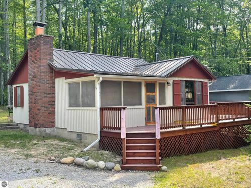 359 Dyer Rd, Rose City, MI, 48654-9744 | Card Image